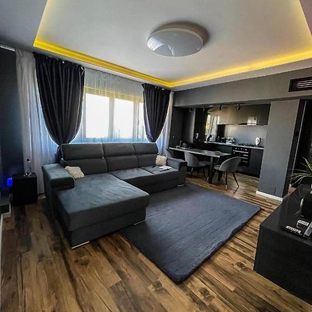Relax House Apartment Craiova Exterior foto