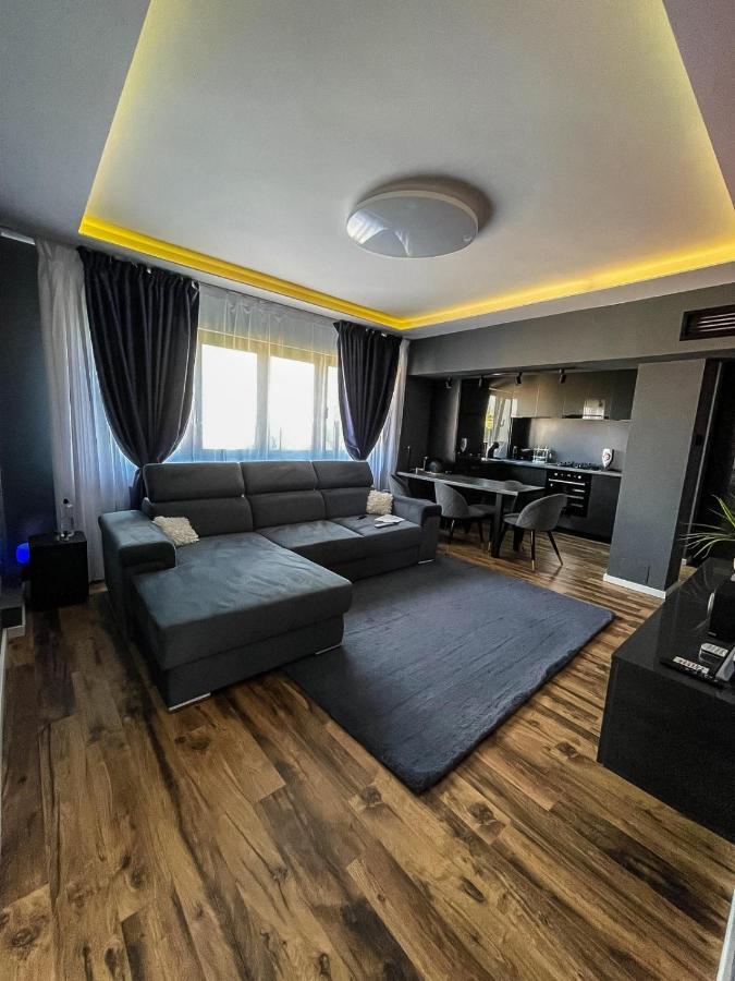 Relax House Apartment Craiova Exterior foto